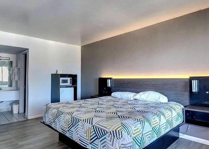 Hotel 6 Tucson, Az - East Williams Center