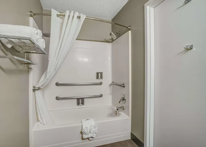 6 Tucson, Az - East Williams Center Hotel 3*