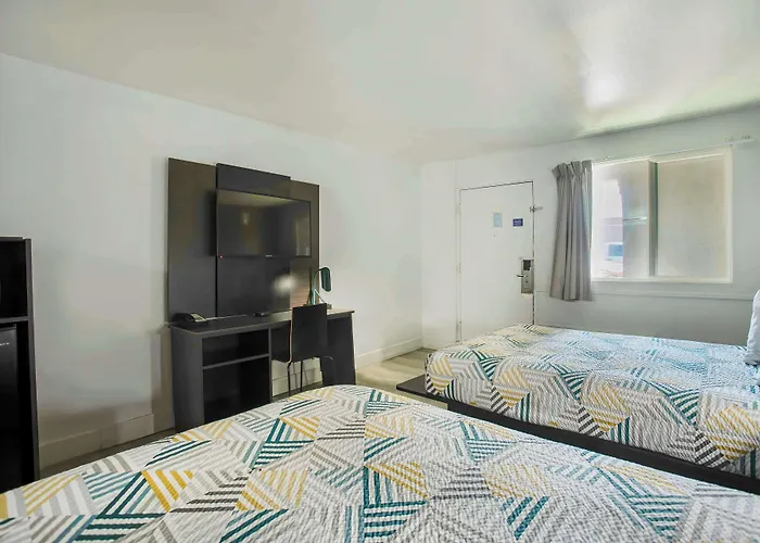 Hotel 6 Tucson, Az - East Williams Center 3*